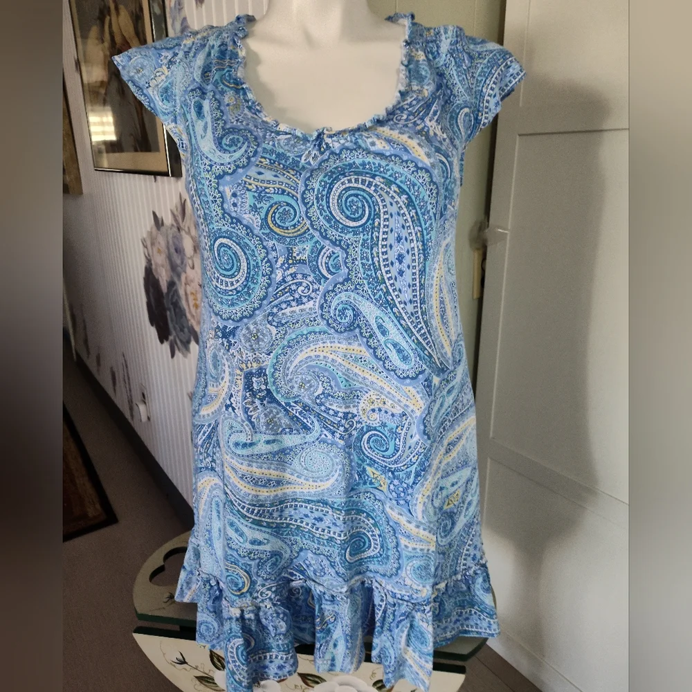Lauren RL Nightgown Cute Enough To Be A dress Cotton Size Medium Fits 10-12